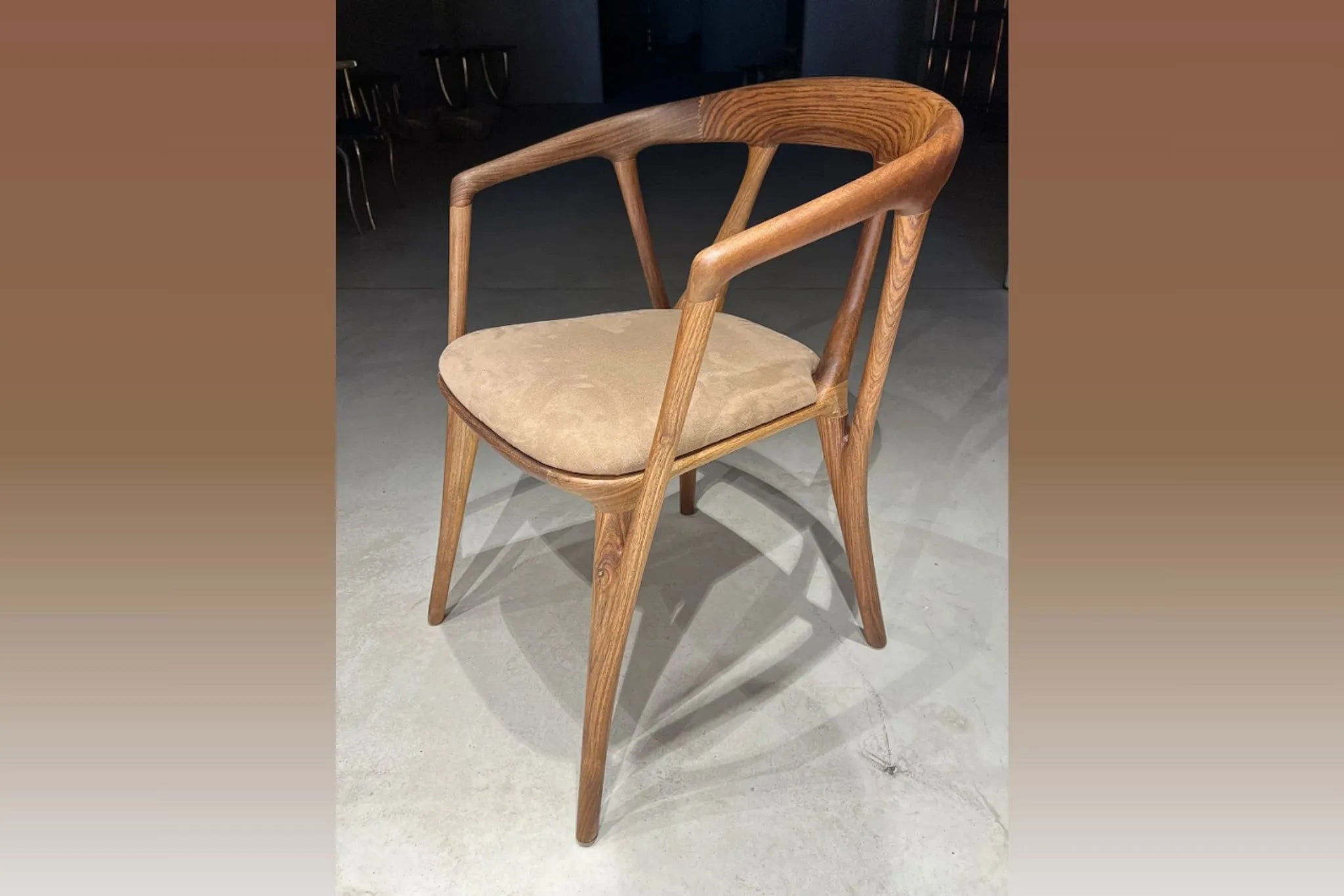 NUK DINING CHAIR