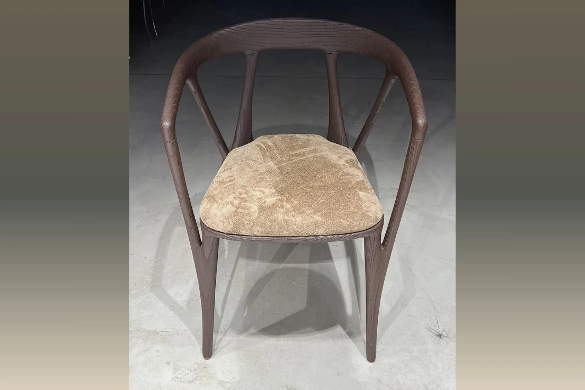 NUK DINING CHAIR