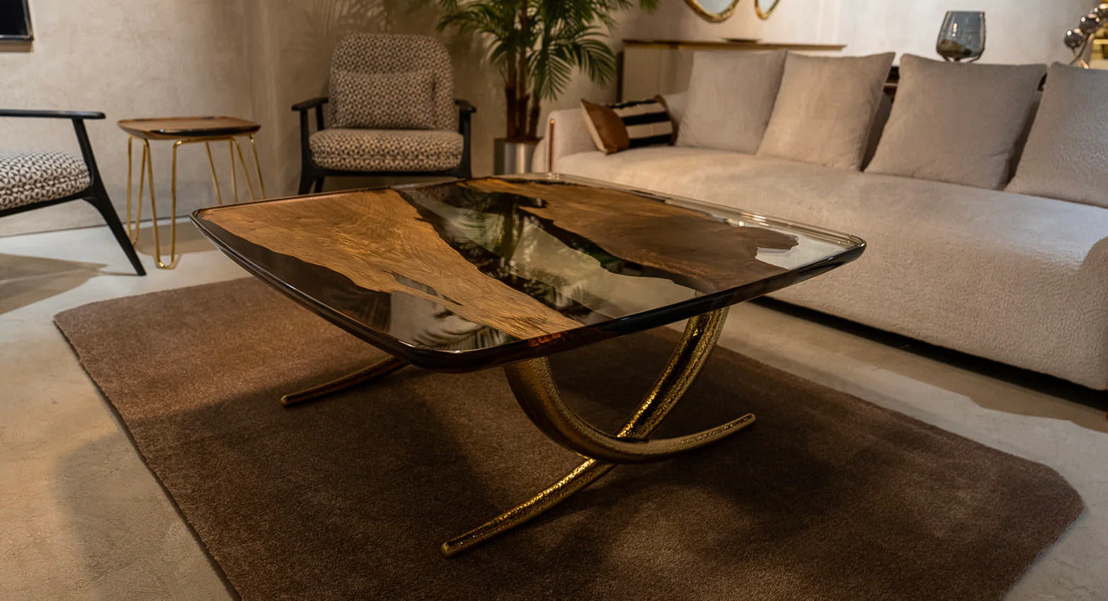 AVORIO COFFEE TABLE