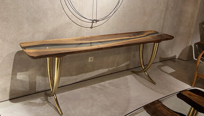 AVORIO CONSOLE