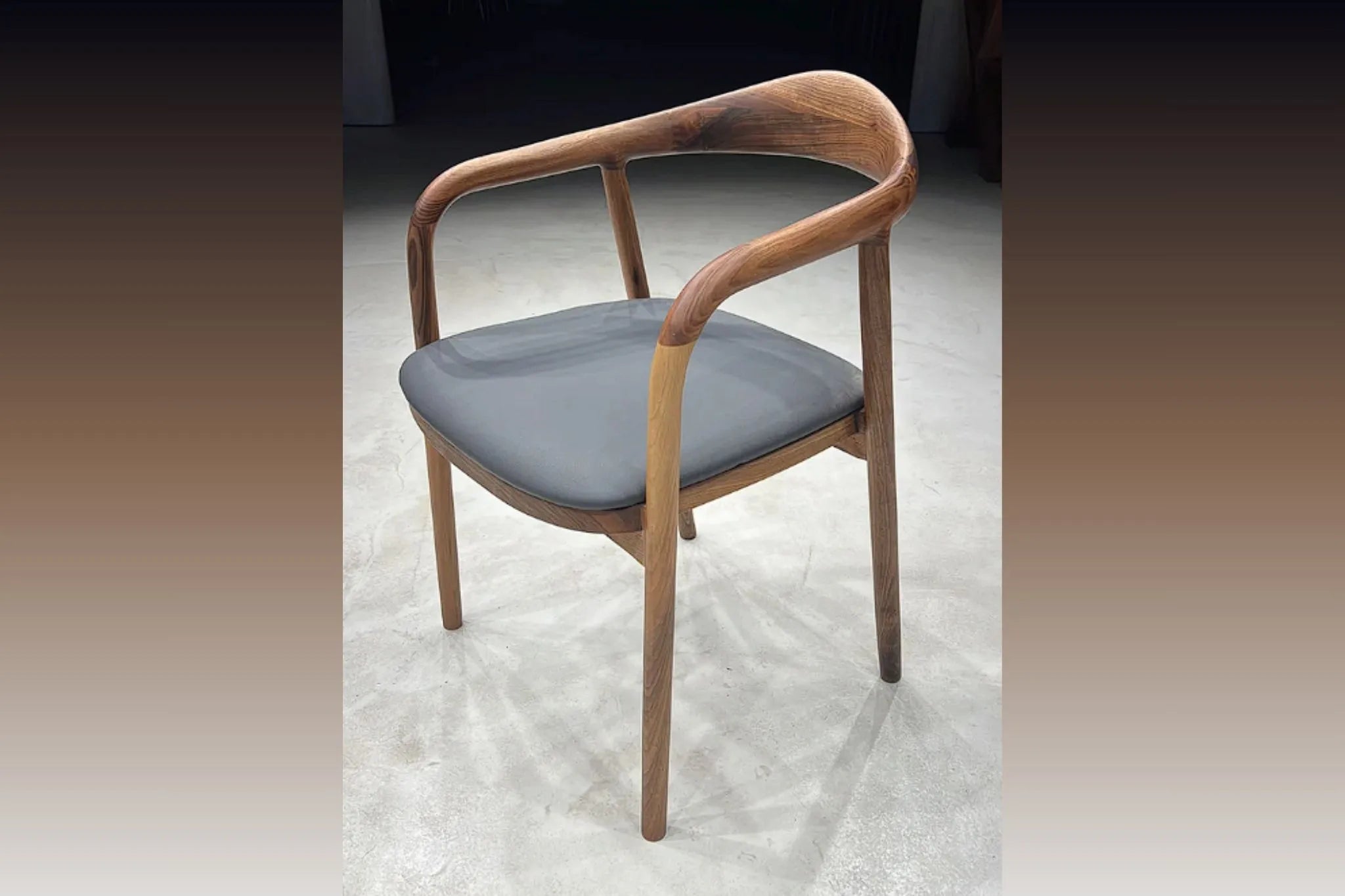 BLOR DINING CHAIR