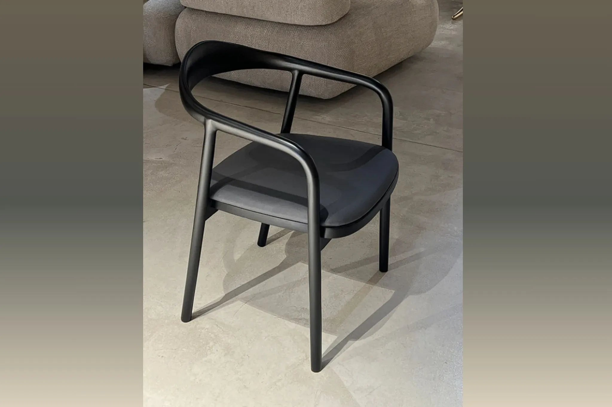 BLOR DINING CHAIR