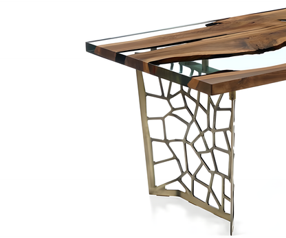 EFIL DINING TABLE