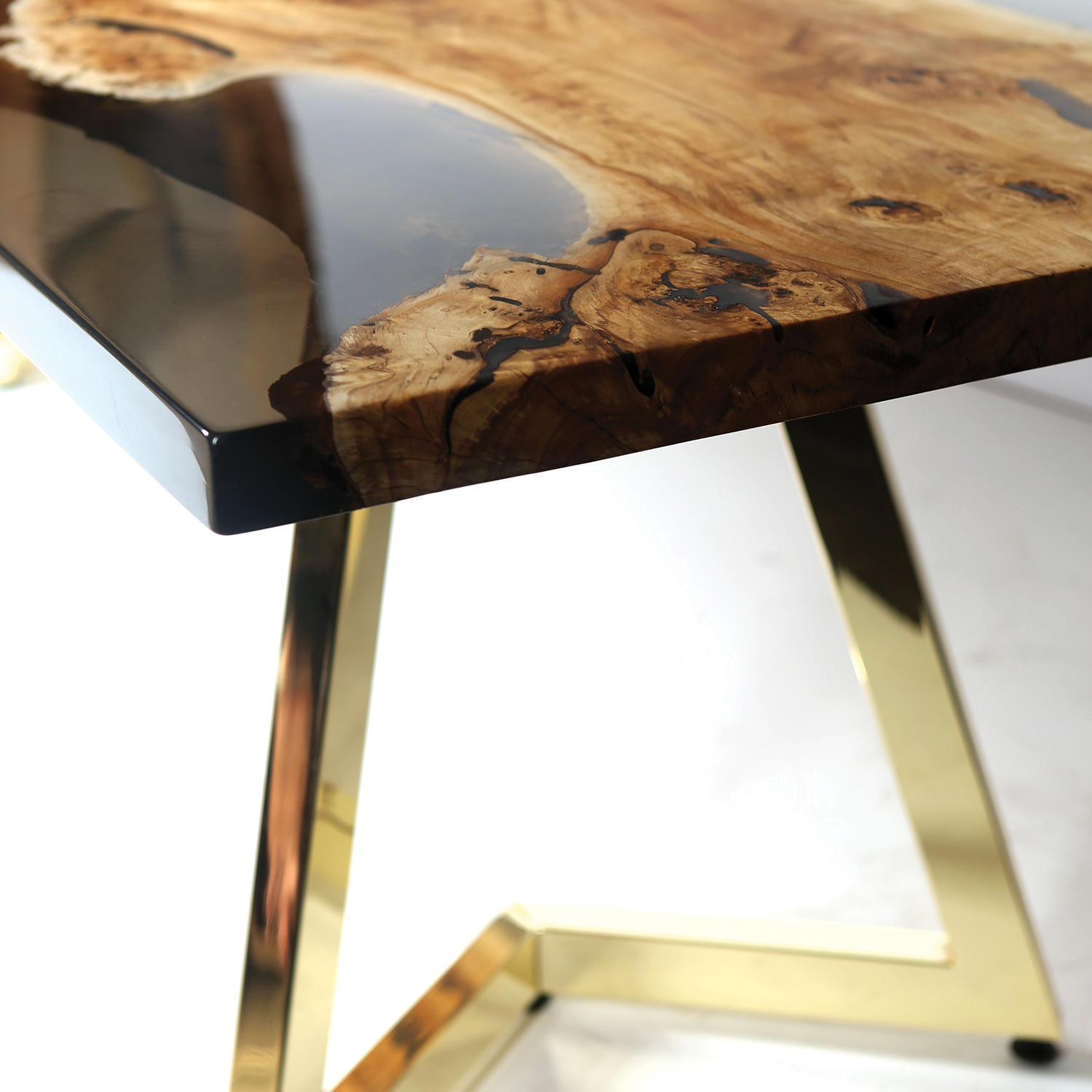 TIGER EYE COFFEE TABLE